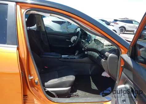 2021 Nissan Sentra Sr Xtronic Cvt z USA, uszkodzony, nr VIN 3N1AB8DVXMY266451